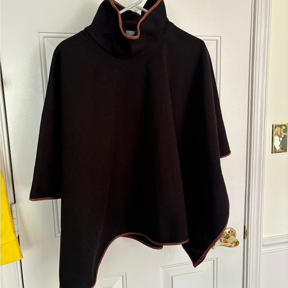 Tuckernuck Black Poncho with Tan Trim